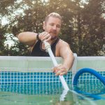 swimming pool cleaning maintenance